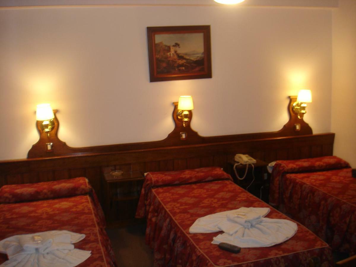 Hotel Berlin Гвалегвайчу Екстер'єр фото